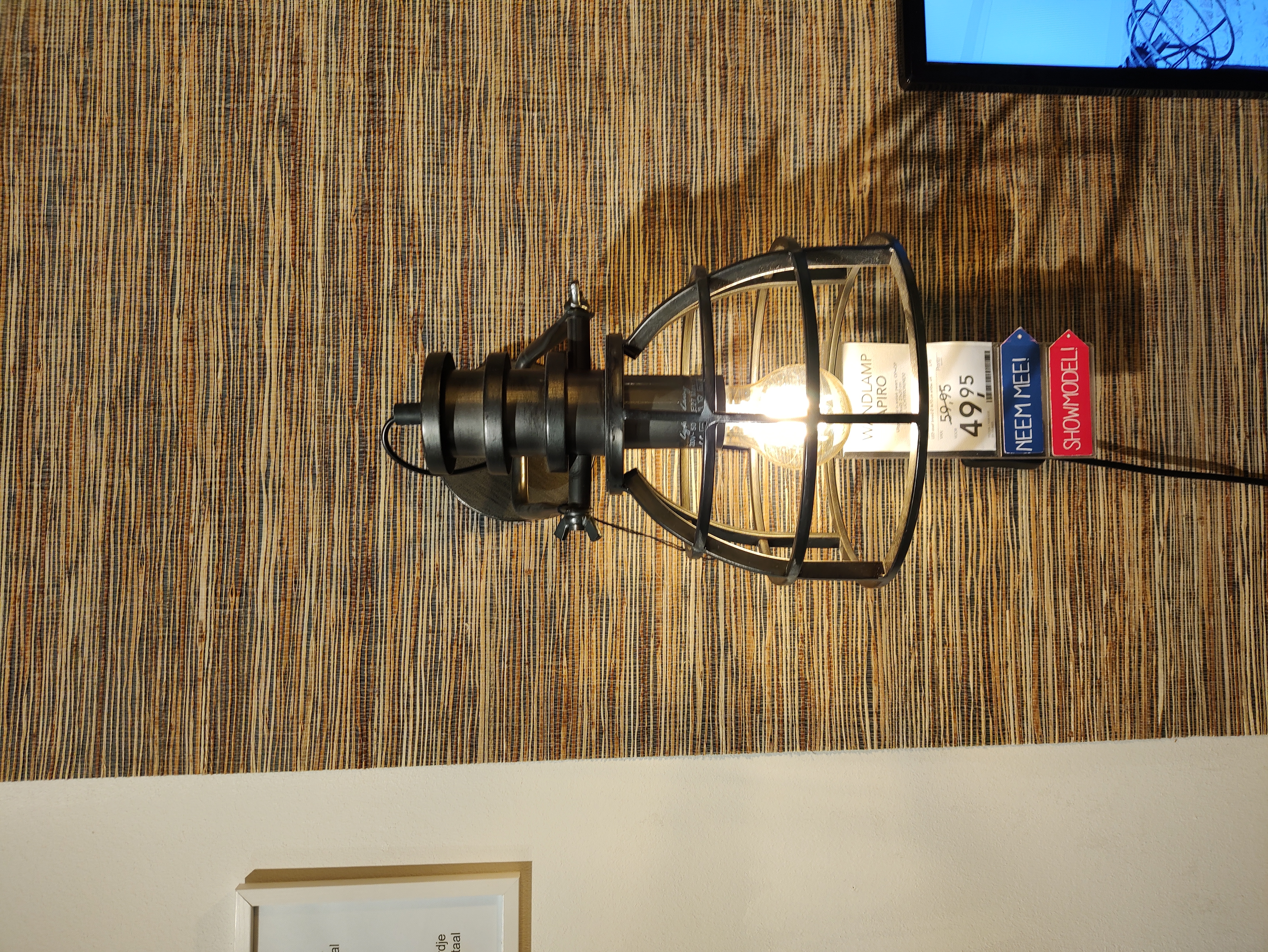 Apiro 3122116 wandlamp antiek zwart