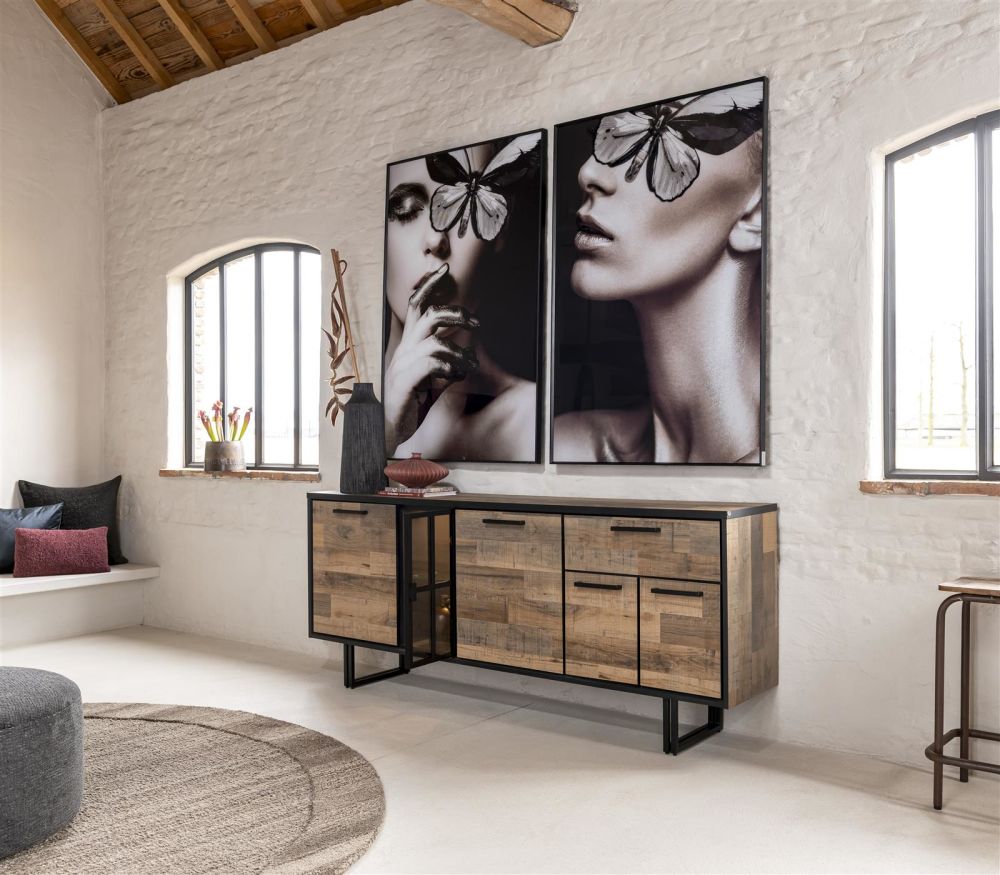 Avalon, dressoir 230 cm - 4-deuren + 1-lade + 1-glasdeur (+ LED) - Driftwood Avalon, dressoir 230 cm - 4-deuren + 1-lade + 1-glasdeur (+ LED) - Driftwood