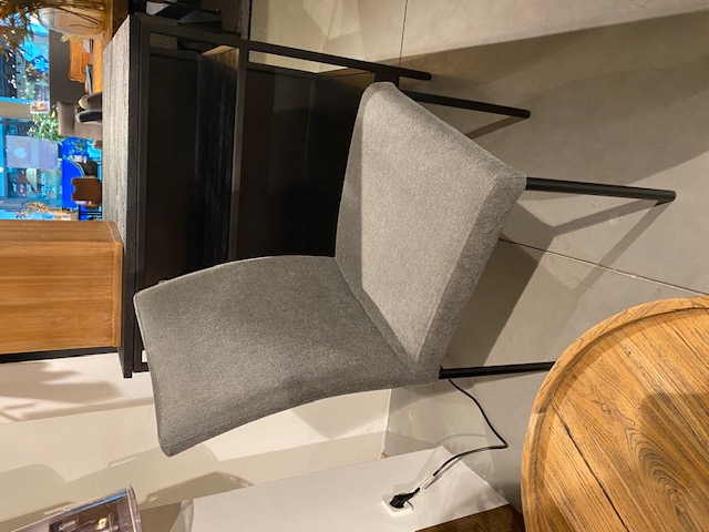 Aurino eetstoel