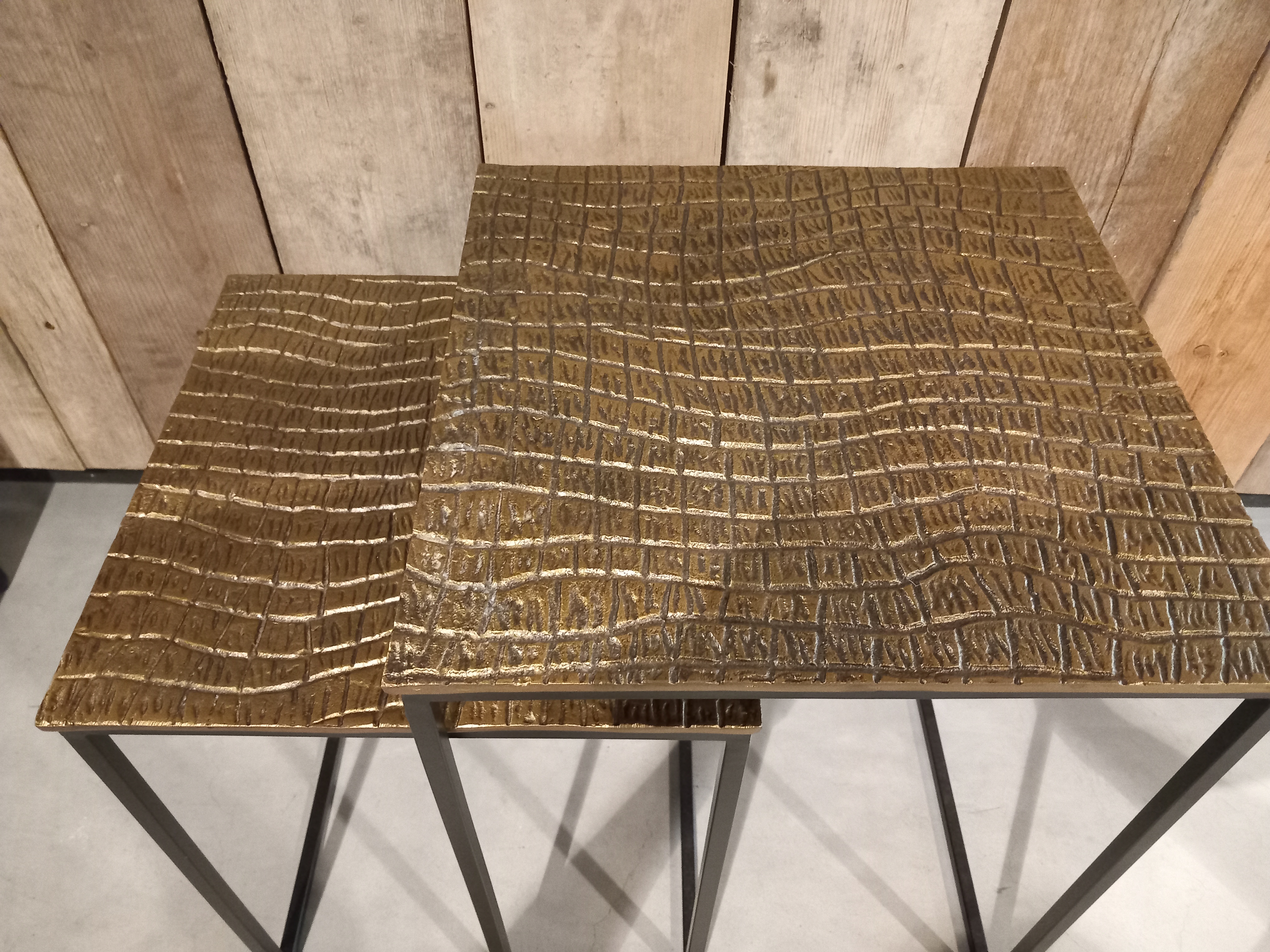 Buckley bijzettafel set 2st. alu brass