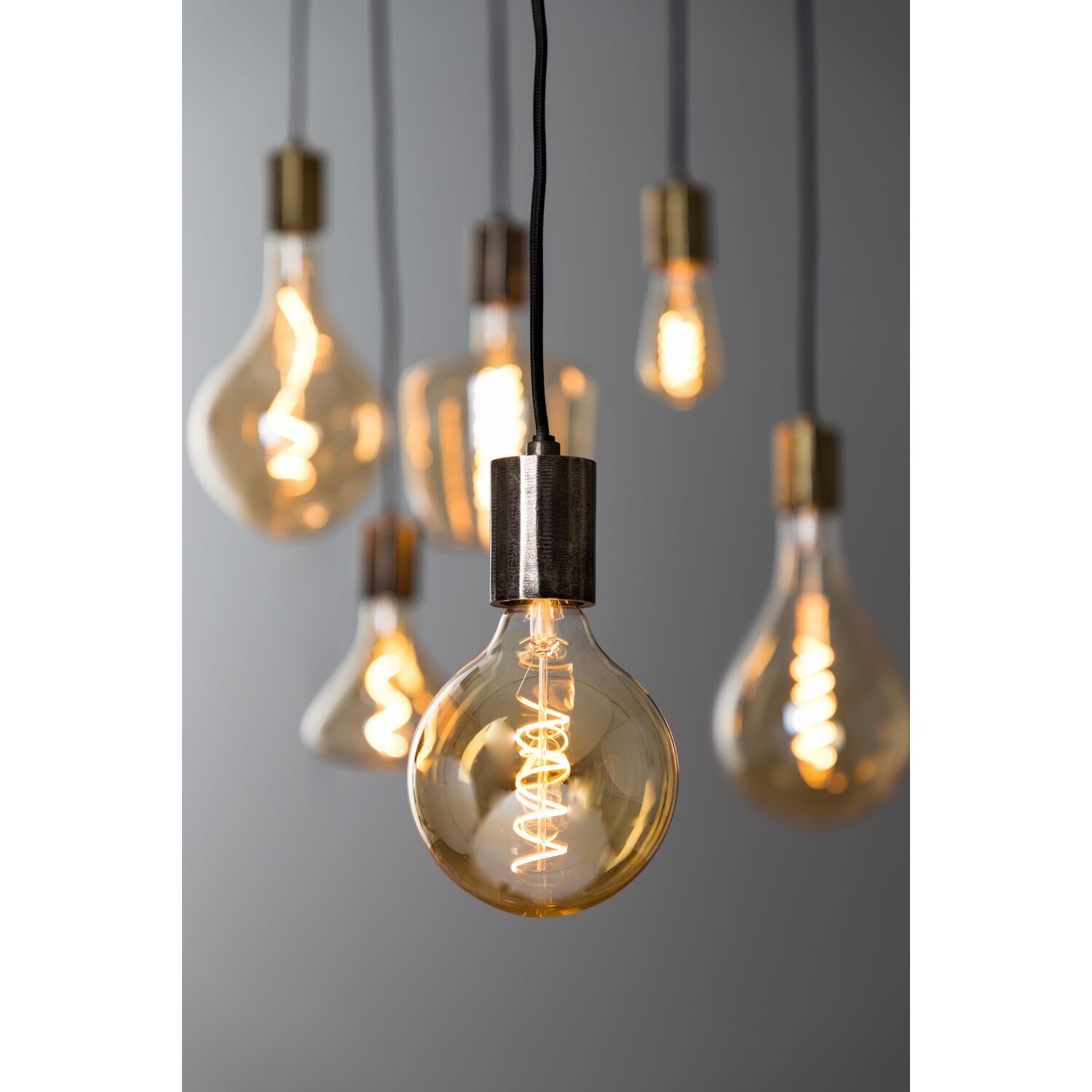 E27 Ledlamp Luce amber 4 Watt 12,5 cm bol