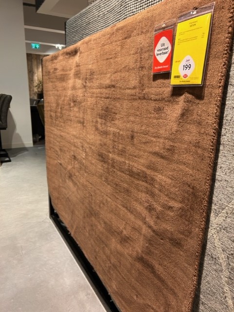 Siston vloerkleed 160x230 cm brown Siston vloerkleed 160x230 cm brown