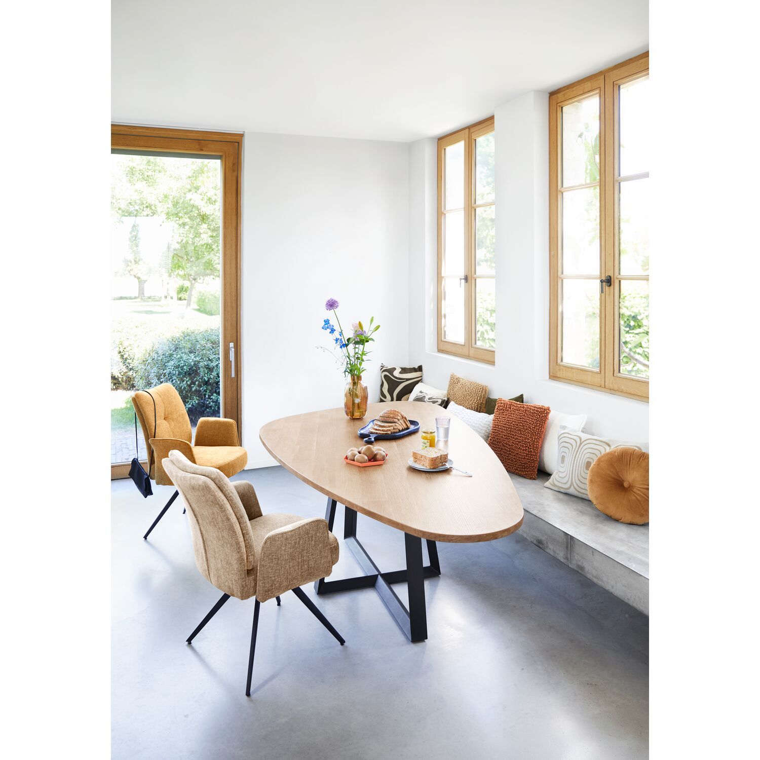 Eetkamerstoel Anmore draaibaar geel